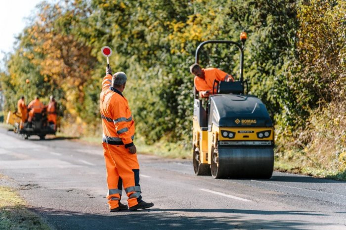 Ilustračný obrázok k článku Župa má novú TECHNIKU: Zmodernizuje ďalších 23 km CIEST