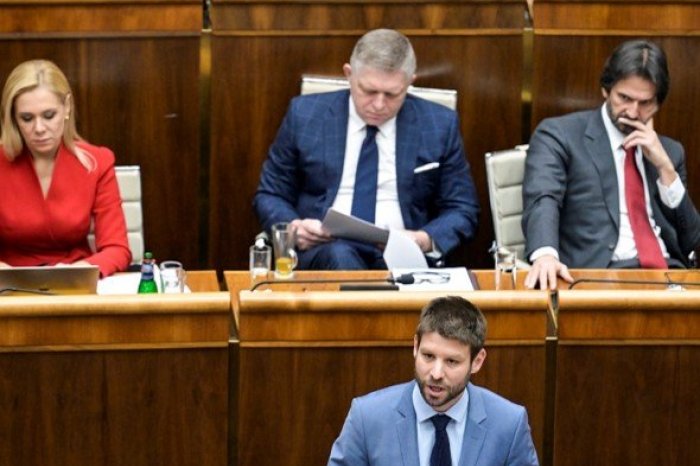 Ilustračný obrázok k článku PRIESKUM: Progresívci obhájili svoje prvenstvo, Smer-SD nasleduje s väčším odstupom