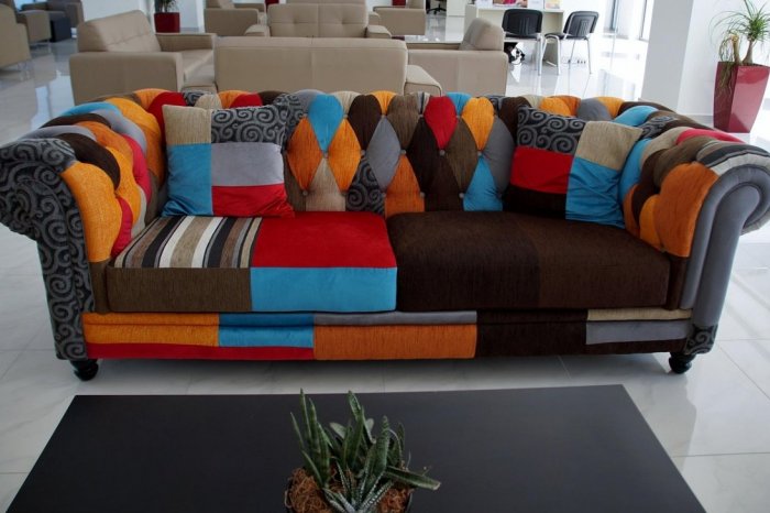 Ilustračný obrázok k článku Kožená vs. látková sedačka. Ako si vybrať tú správnu?