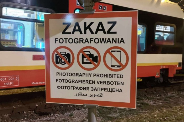 Ilustračný obrázok k článku V Poľsku platí NOVÝ zákon: ZÁKAZ fotenia na 25-tisíc miestach! Hrozí väzenie a MEGA pokuta