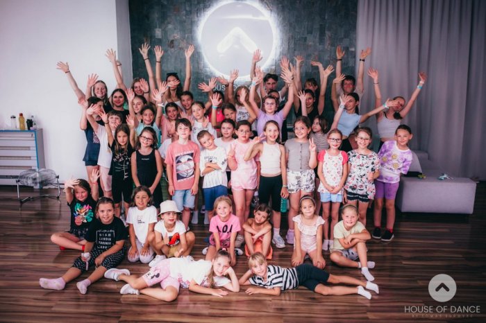 Ilustračný obrázok k článku Už viete, čo budú robiť vaše DETI cez leto? Nechajte ich PRETANCOVAŤ sa prázdninami! FOTO