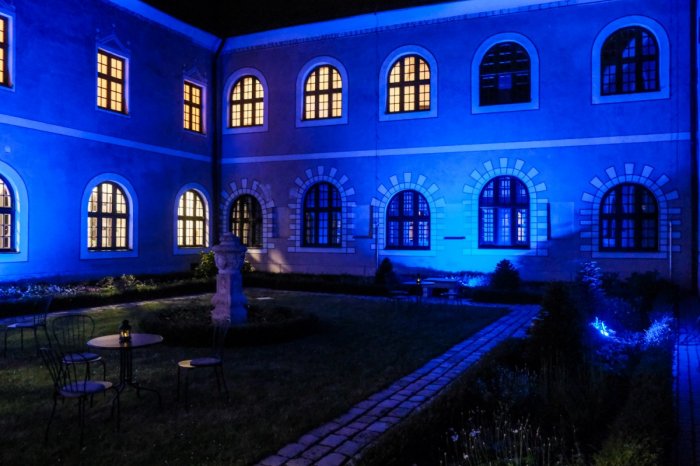 Ilustračný obrázok k článku Prichádza NOC múzeí: Parádny PROGRAM si pripravilo aj Západoslovenské múzeum v Trnave