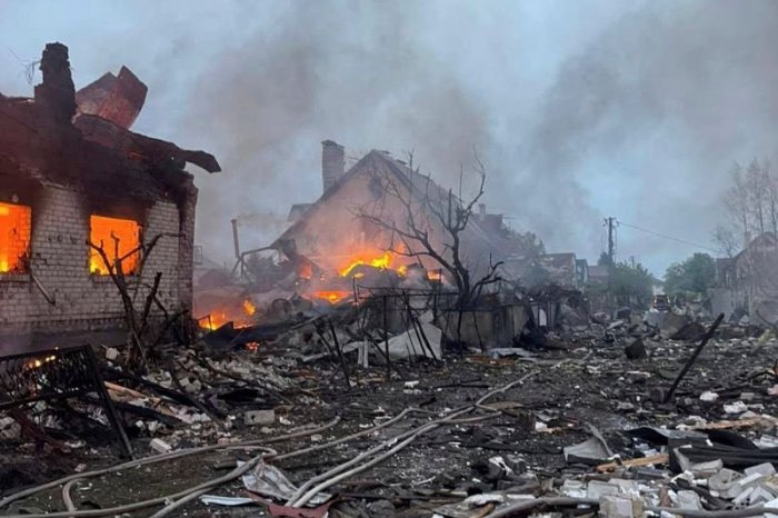 Ilustračný obrázok k článku Rusko vypustilo rekordný počet dronov proti Ukrajine, POZABÍJALI 12 ľudí vrátane malých DETÍ