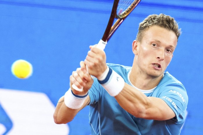 Ilustračný obrázok k článku STRAŠIDELNÝ zážitok českého tenistu: Do jeho lietadla trafil BLESK!