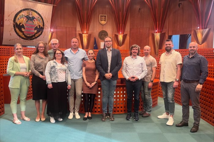 Ilustračný obrázok k článku Mestská školská rada má NOVÉ zloženie: Toto sú MENÁ ľudí, ktorí boli ZVOLENÍ