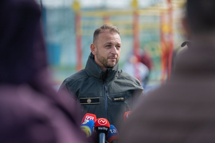 Ilustračný obrázok k článku Šutaj Eštok otvorene: Zvyšovanie výdavkov na obranu? TOTO je pre Hlas červená čiara