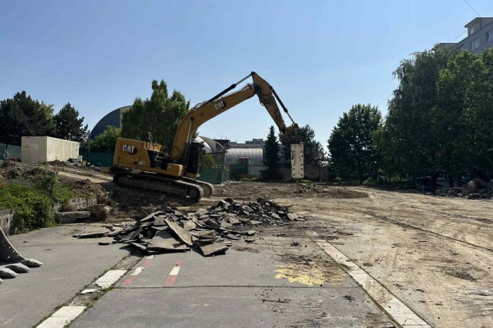 Ilustračný obrázok k článku Veľký deň pre Sídlisko KVP: Poklepali základný kameň obnovy fontány, ide o najväčší projekt