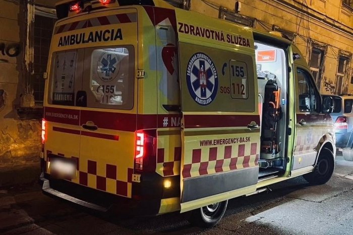 Ilustračný obrázok k článku Príbeh so SMUTNÝM koncom: Policajti dorazili do minúty, resuscitácia ženy NEBOLA úspešná