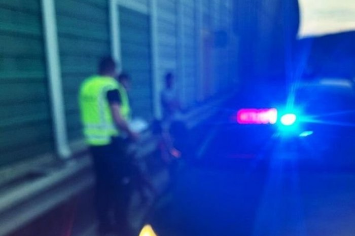 Ilustračný obrázok k článku KURIÓZNY zásah na rýchlostnej ceste: Vodičov ŠOKOVALI chodec s OPITÝM cyklistom