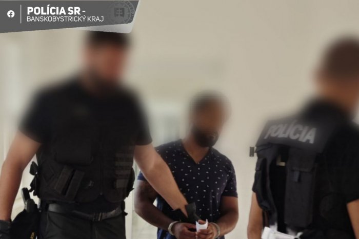 Ilustračný obrázok k článku DESIVÉ, čo sa odohralo pri reštaurácii: Mladík sa mal ľuďom vyhrážať ZABITÍM