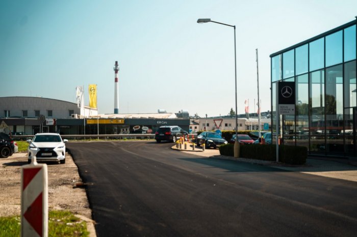 Ilustračný obrázok k článku Trnava REKLAMUJE asfaltovanie Mikovíniho ulice! TOTO mesto nie je ochotné akceptovať