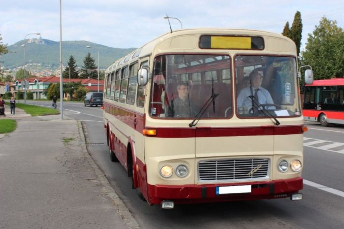 Ilustračný obrázok k článku Oslávte 100 rokov MHD v Nitre! Čakajú nás jazdy HISTORICKÝMI autobusmi