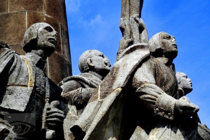 Ilustračný obrázok k článku Tip na VÝLET pri Prešove: Ľahkú turistiku na Kendický kríž a pamätník na Furči zvládne každý