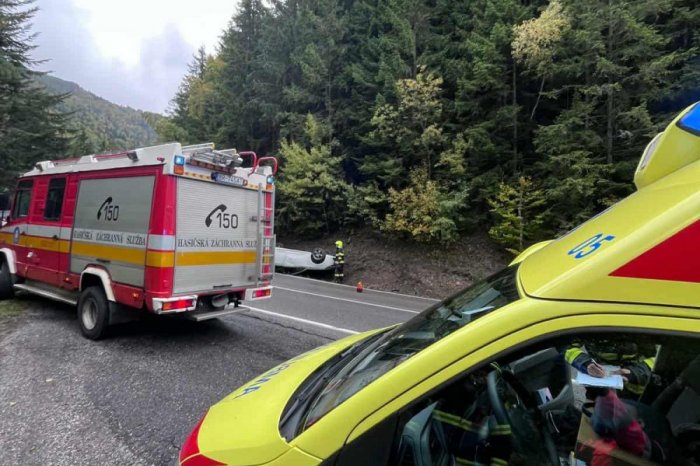 Ilustračný obrázok k článku AKTUALITA z Horehronia: Po nehode DVOCH áut hlásia ZRANENÚ osobu