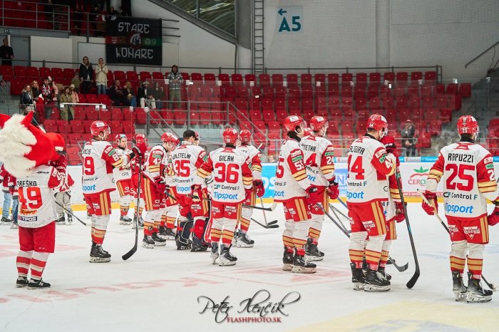 Ilustračný obrázok k článku Nielenže prešovskí hokejisti prehrávajú, ale nedávajú ani góly: Ďalšia skaza znie 0:5!