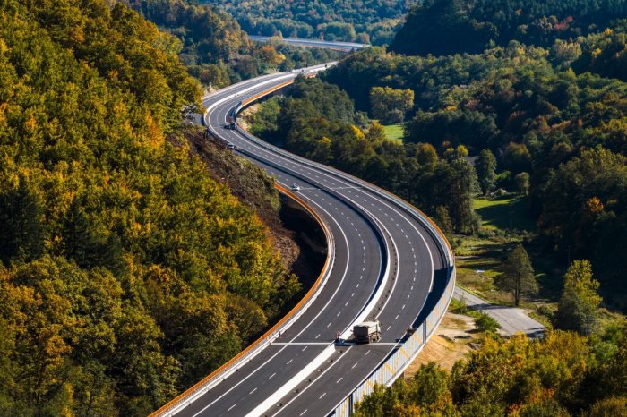 Ilustračný obrázok k článku ÚCHVATNÁ stavba vzbudzuje OBDIV: Takto ste NAJDLHŠIU slovenskú estakádu ešte nevideli, FOTO