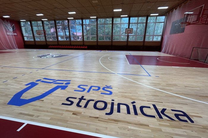 Ilustračný obrázok k článku Vyzerá úchvatne: Strojnícka priemyslovka v Prešove má teraz parádnu telocvičňu