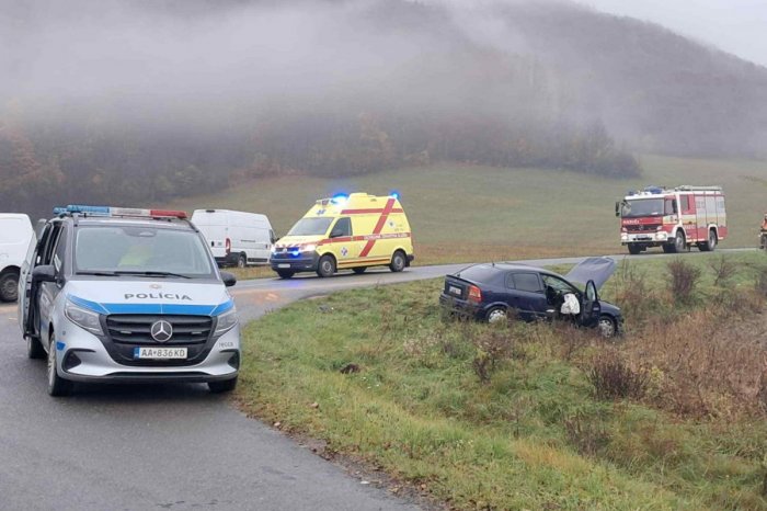 Ilustračný obrázok k článku Hrozivá ČELNÁ zrážka na Gemeri: Na mieste ZASAHOVALI všetky ZÁCHRANNÉ zložky, FOTO