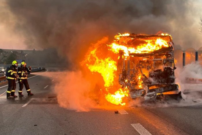 Ilustračný obrázok k článku HOROR v Česku: Autobus sa zmenil na OHNIVÉ peklo! Viezlo sa v ňom 30 ľudí