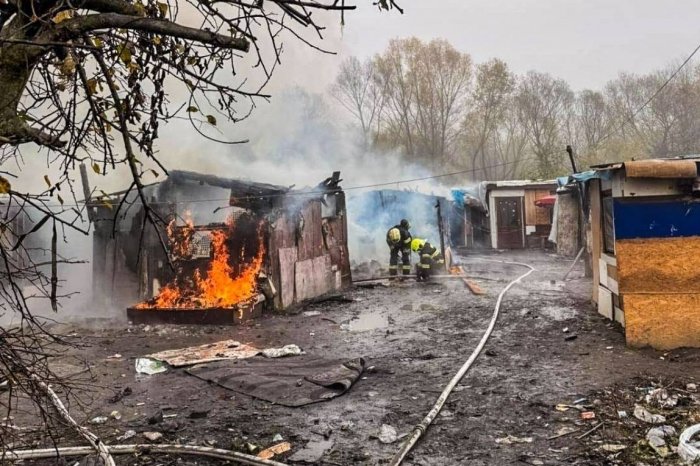 Ilustračný obrázok k článku TRAGÉDIA v osade pri Luníku IX: Pri požiari chatrče ZOMRELI dve deti!