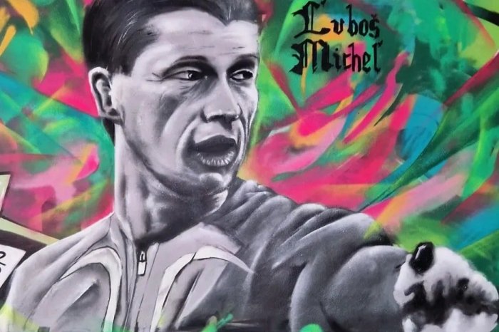 Ilustračný obrázok k článku V meste máme nové futbalové graffitti: Na jednom z nich je prezident Tatrana Ľuboš Micheľ