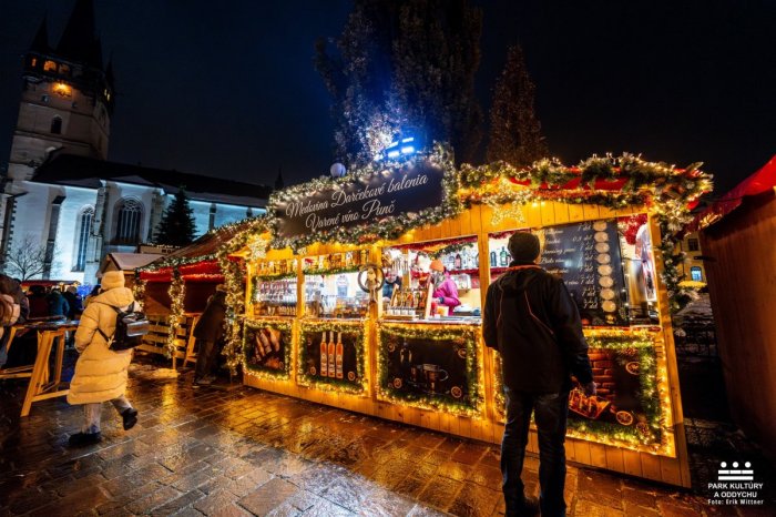 Ilustračný obrázok k článku PRVÉ zábery z obľúbených vianočných trhov: TAKTO si Prešovčania užívali úvodný deň, FOTO