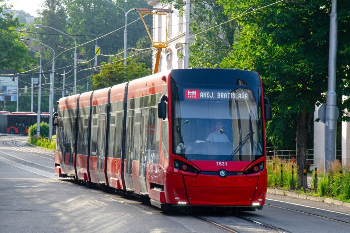 Ilustračný obrázok k článku O krok bližšie k 10 NOVÝM električkám: DPB už požiadal o príspevok na nákup