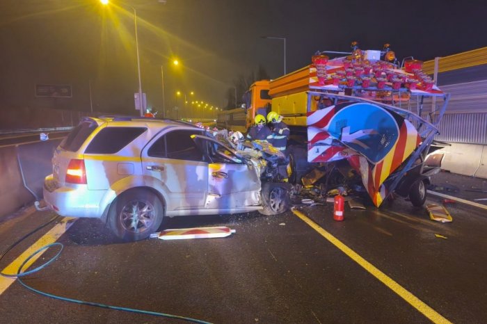 Ilustračný obrázok k článku Vážna NEHODA na D2: Vodič narazil do vozíka NDS! Skončil v nemocnici