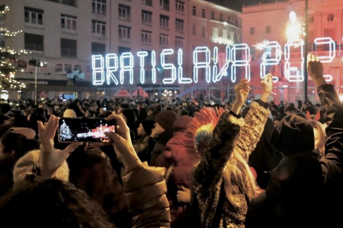 Ilustračný obrázok k článku Nuda na Silvestra nehrozí! Bratislava láka na PROGRAM: Čo nás čaká?