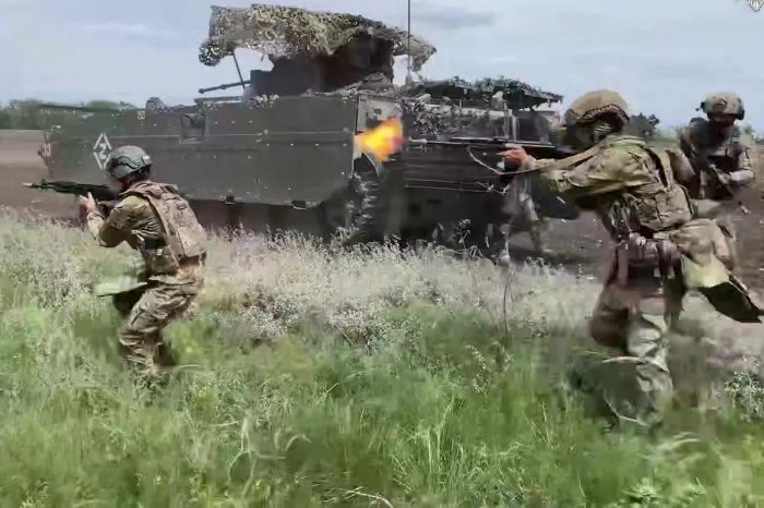 Ilustračný obrázok k článku Zahraničné jednotky na Ukrajine? Budú z nich legitímne ciele, hrozí Rusko