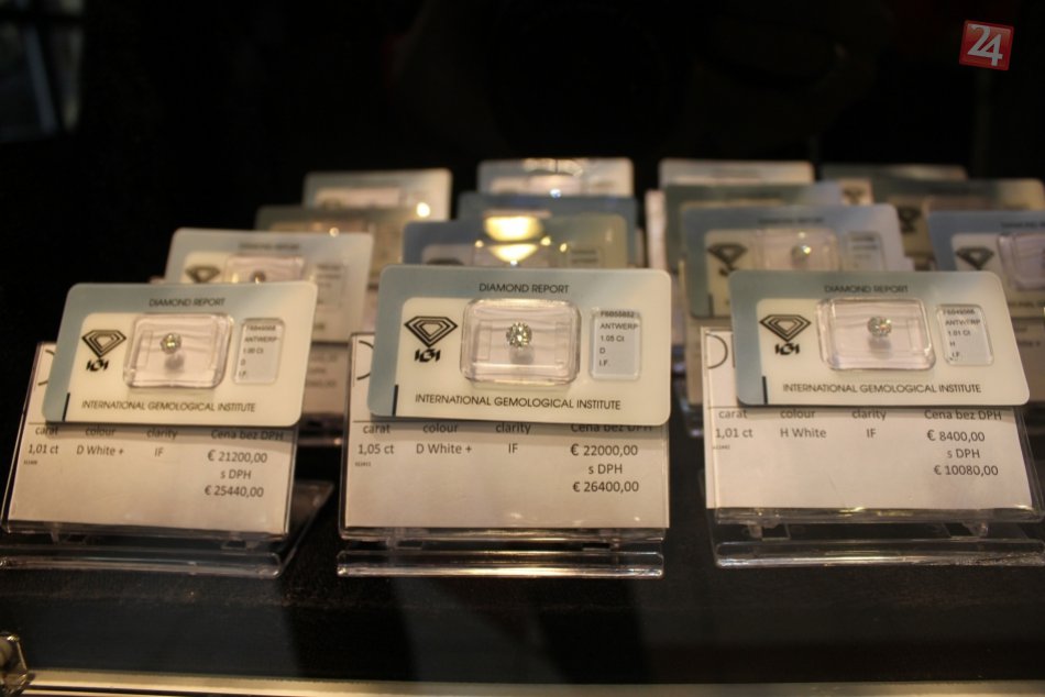 diamanty