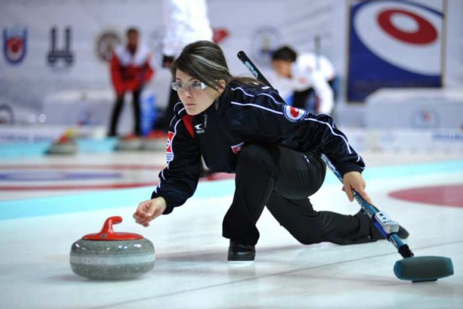 Slovensko obsadilo 9. miesto na ME v curlingu mixov