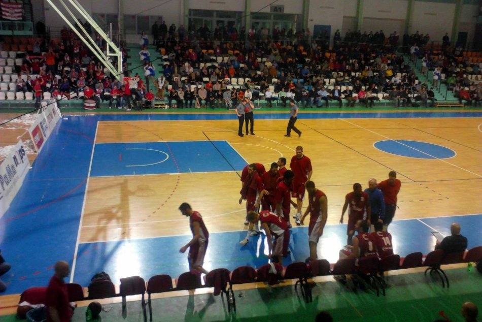 Basketbal: Nitra - Komárno 111:98