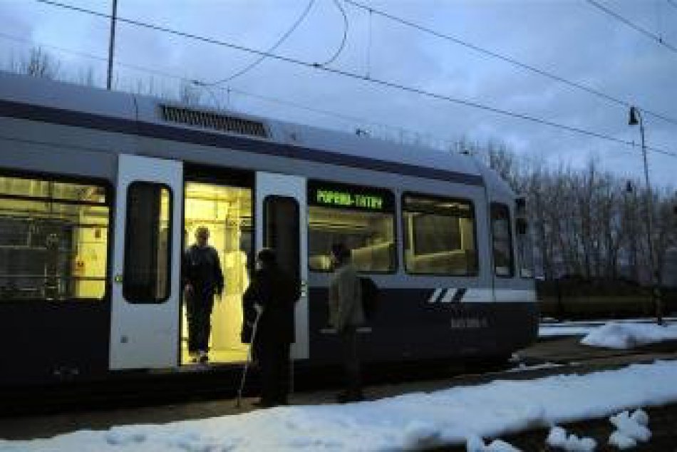 Obnovili vlakové spojenie medzi Plavčom a Starou Ľubovňou. No iba cez víkend