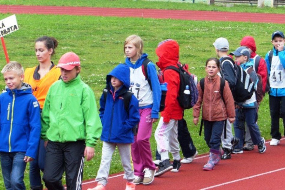 O atletické body pre svoje školy bojovali najmladší popradskí žiaci