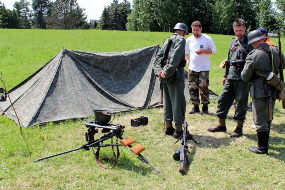 Historické boje v skanzene Slovenského poľnohospodárskeho múzea