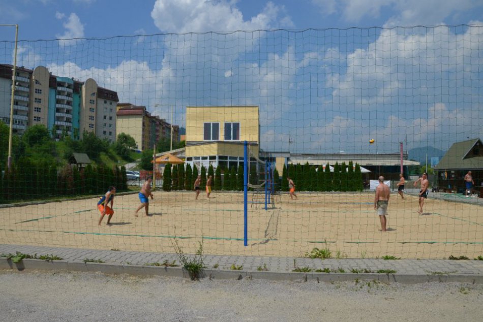 Turnaj v plážovom volejbale na Klačne