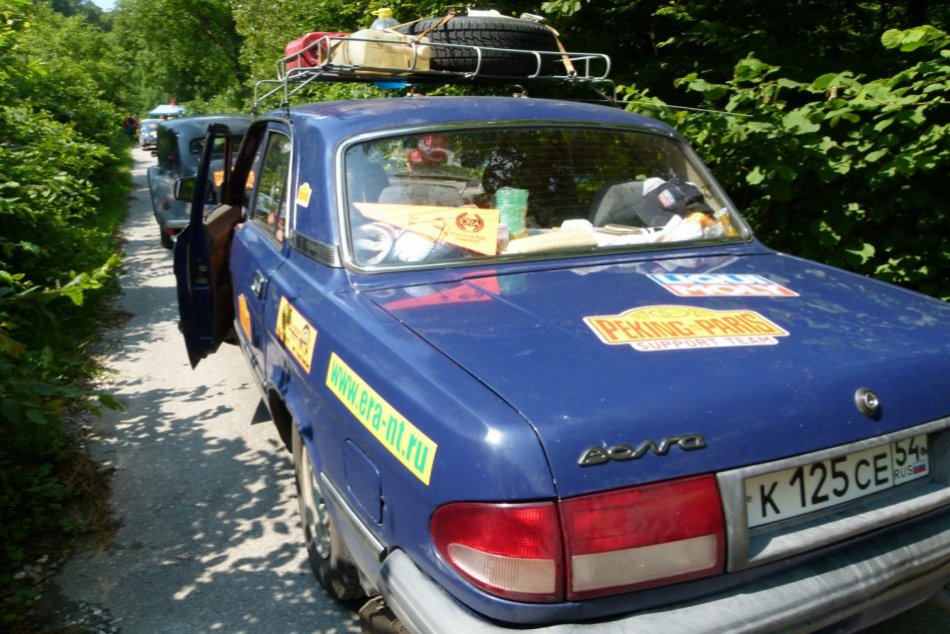 Peking -- Paris rally Revúca-Peklo