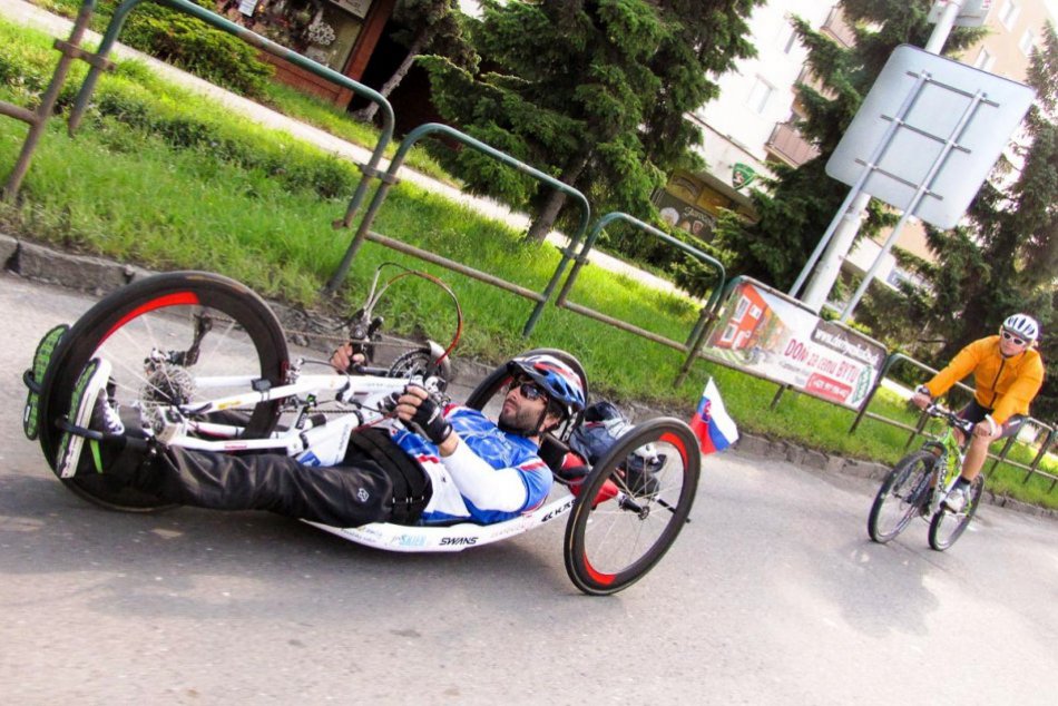 Majo Ligda_Le Tour_start