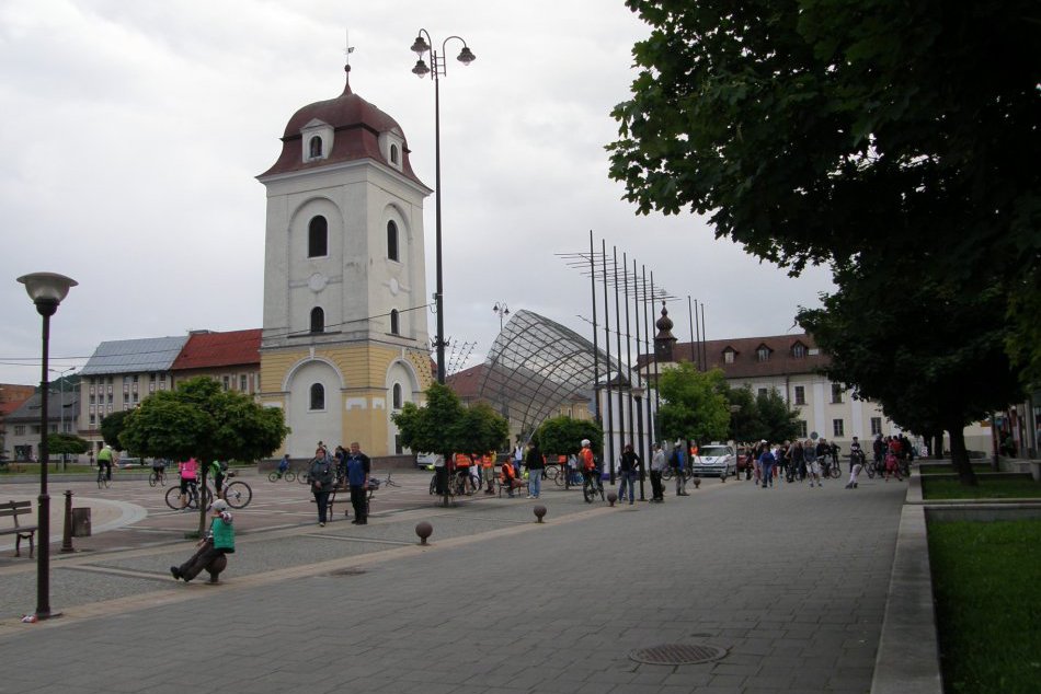 Inline jazda ulicami Brezna