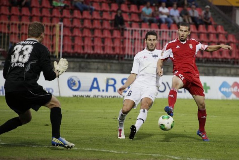 Bystrica sa s Nitrou nemaznala: Doma jej naložila 4 góly a neinkasovala ani raz