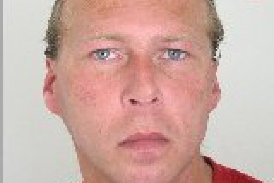 Polícia žiada o pomoc pri pátraní: Marcel (40) pracuje v Česku, už rok a pol sa