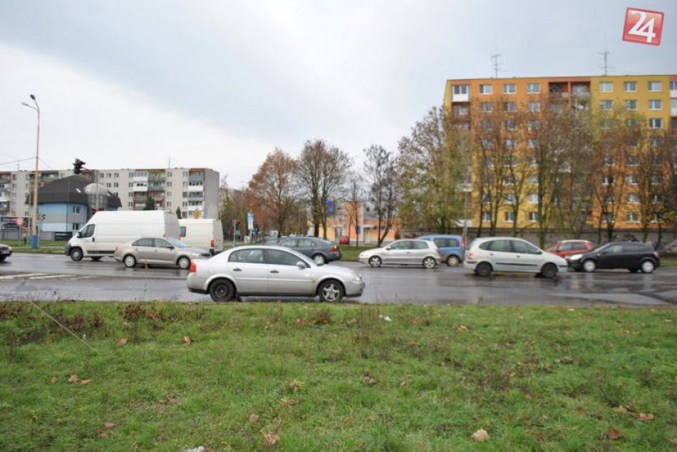 Začatie výstavby okružnej križovatky na ceste I/50 a I/18 v Michalovciach.