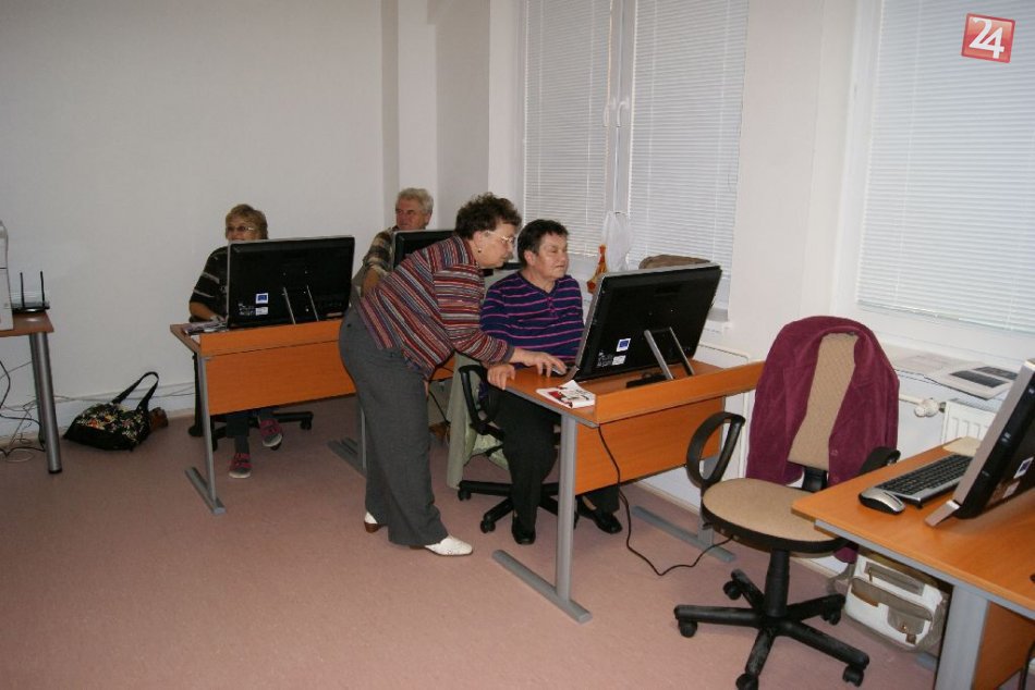 Zvýšenie kvality života seniorov v meste Michalovce vzdelávacími aktivitami