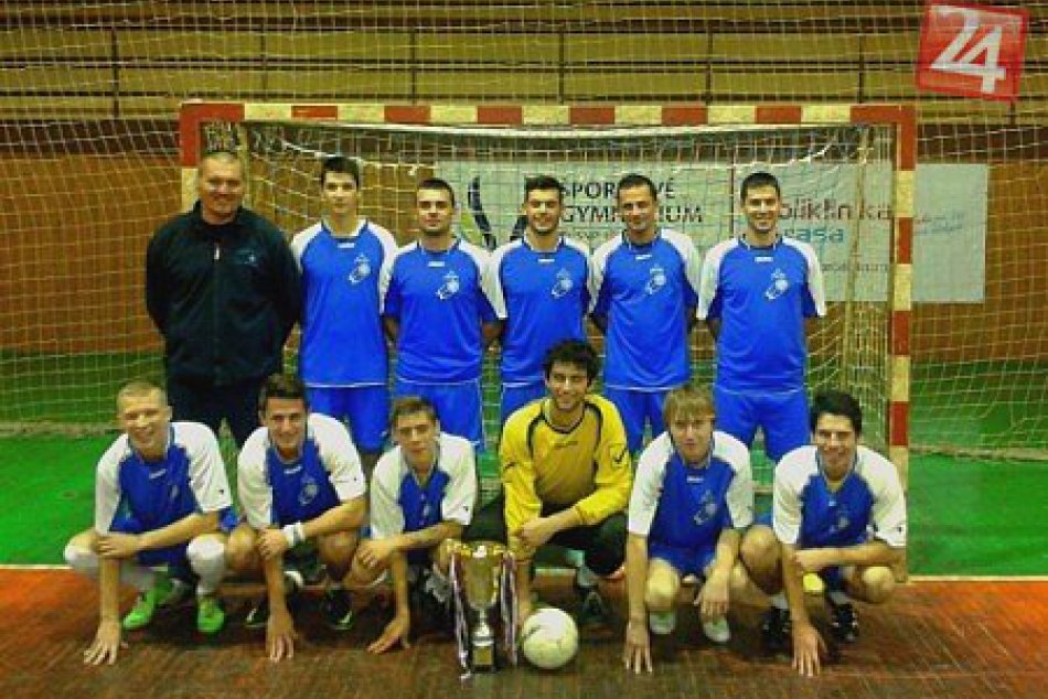 Futsal team Rožňava na premierovom vystúpení v Košiciach obsadil 1. miesto