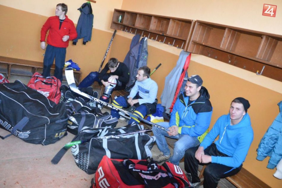 Juniori cestovali na prvý zápas do Gelnice
