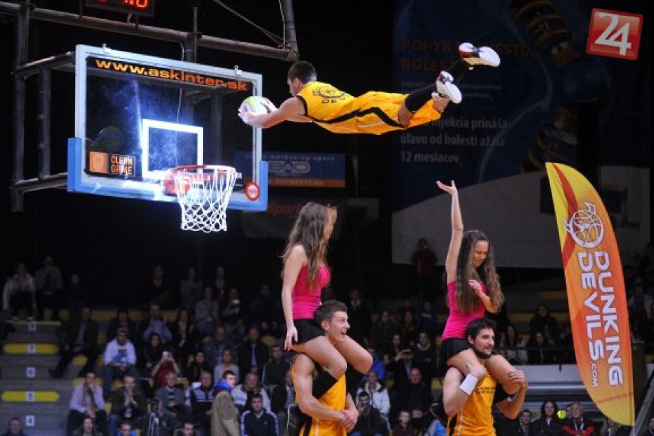 Basketbalové hviezdy predviedli v Bratislave fascinujúcu šou