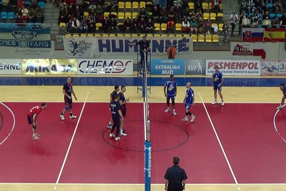 Úspešný vstup do extraligy pre ŠK Chemes: Na domácej palubovke zdolali nepríjemn