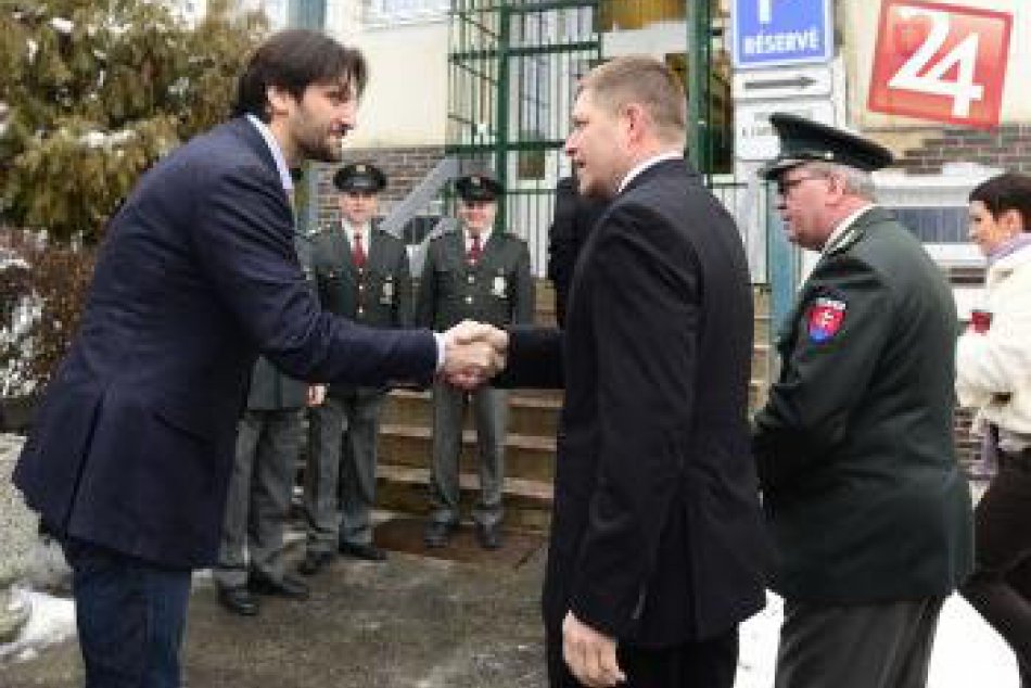 Fico v Moldave nad Bodvou: Jeho podpora miestnym policajtom