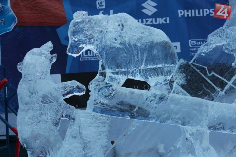Pozrite si, akú nádheru z ľadu vytvorili umelci z celého sveta v Tatrách